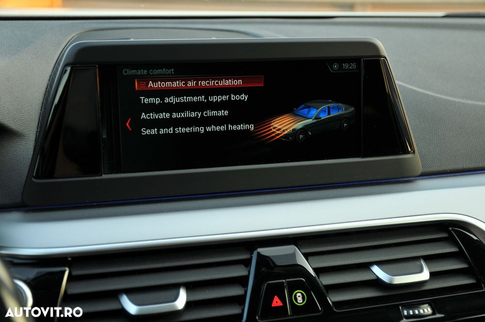 BMW Seria 5 530e iPerformance Aut. - 14