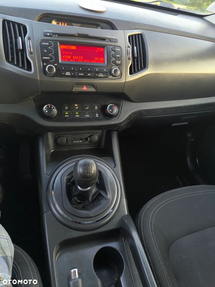 Kia Sportage 1.7 CRDI 2WD Attract - 22