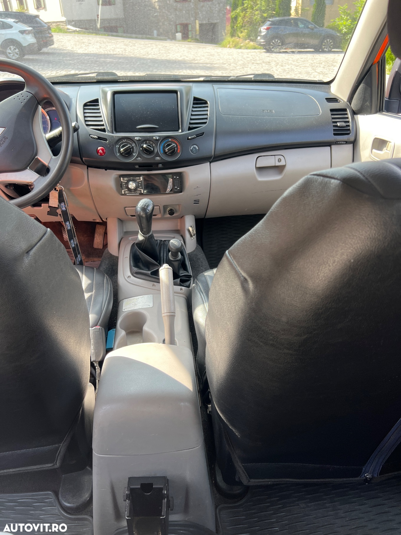 Mitsubishi L200 Pick Up 4x4 Invite Double Cab - 13