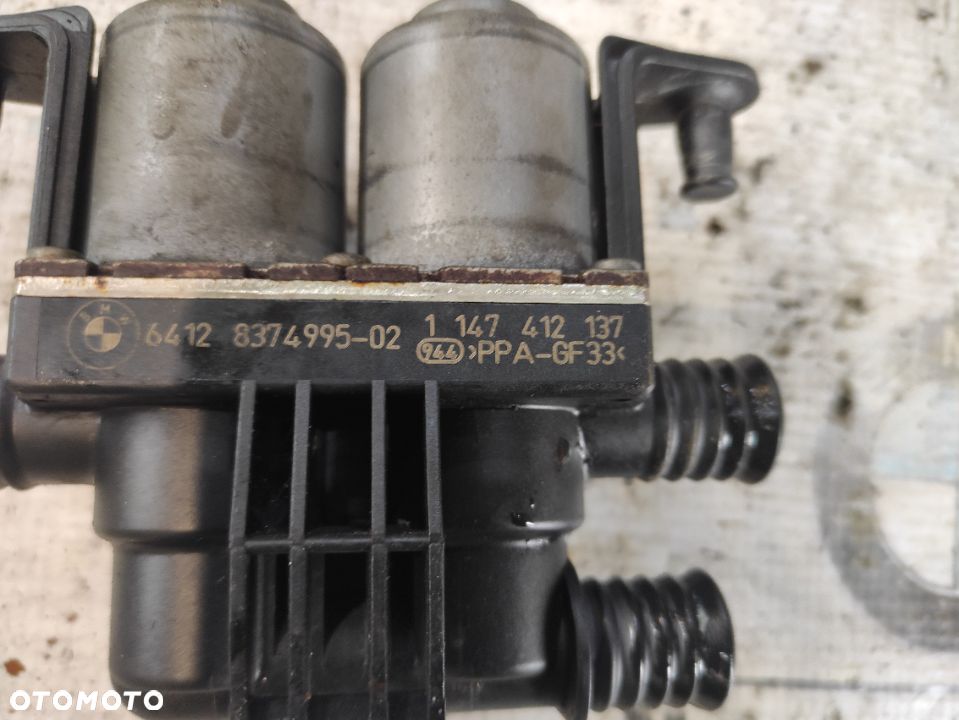 BMW E38 E39 E53 X5 Elektrozawór wody ogrzewania nagrzewnicy 8374995 - 2