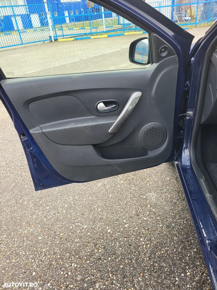 Dacia Logan 1.2 75CP Ambiance - 11