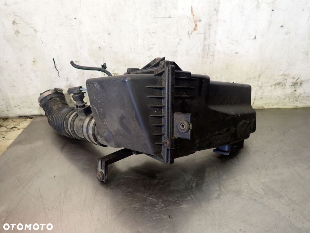 OBUDOWA FILTRA POWIETRZA SKODA FABIA II COMBI 1.4 - 5