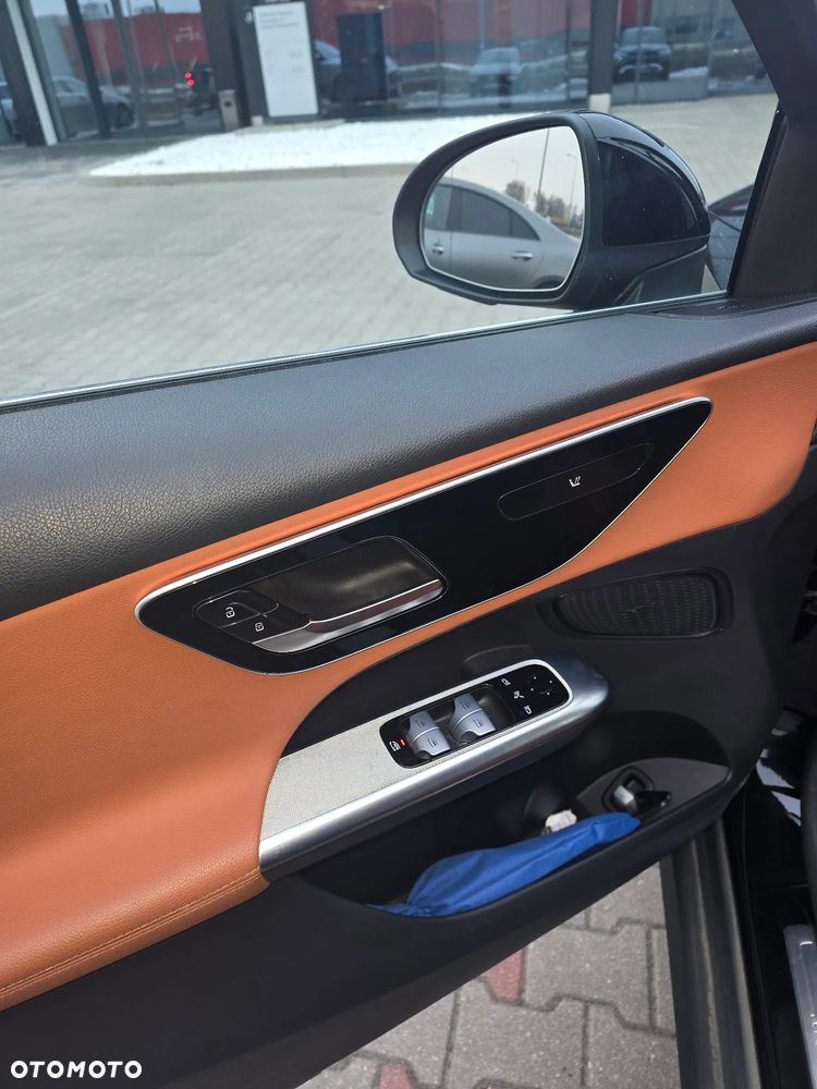 Mercedes-Benz GLC - 2