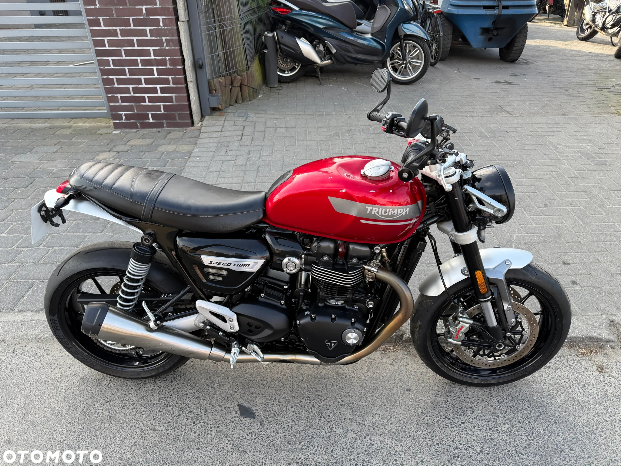 Triumph Speed Twin - 4