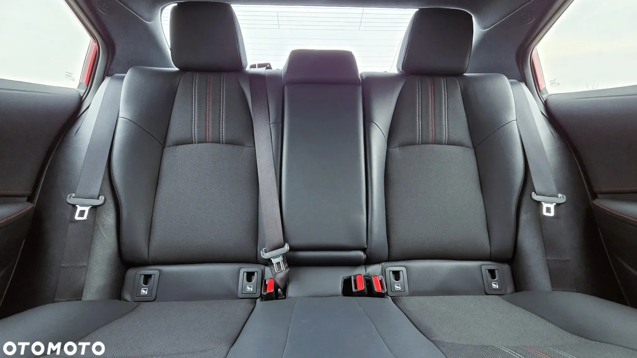 Toyota Corolla 1.8 Hybrid GR Sport - 20