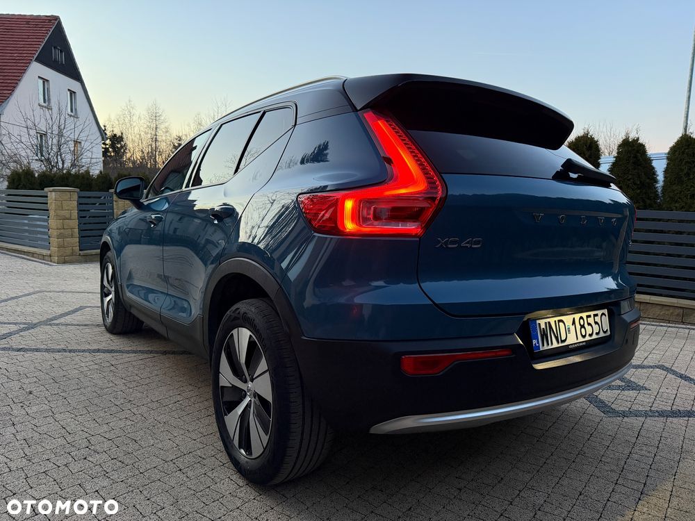 Volvo XC 40 B3 Plus Bright - 2