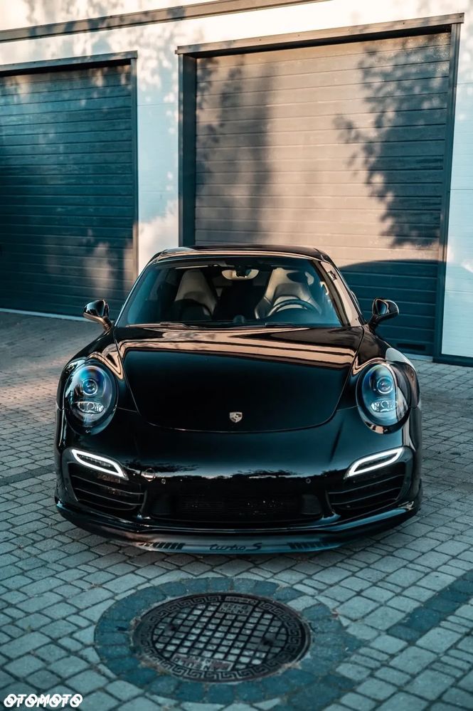 Porsche 911 Turbo - 18