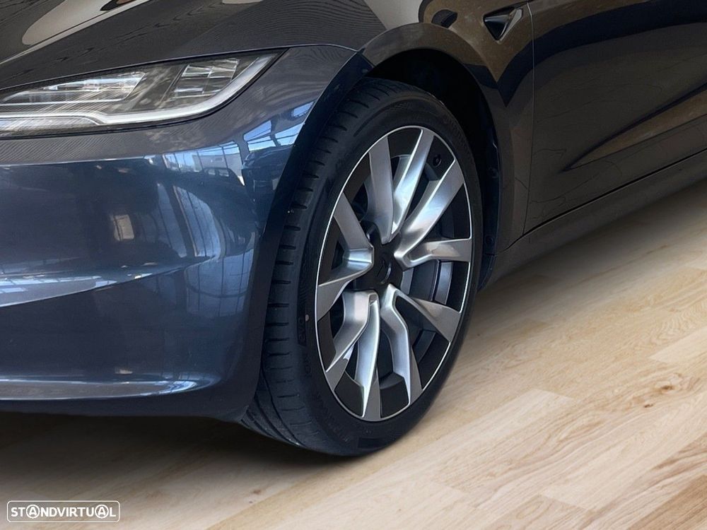 Tesla Model 3 Tração Traseira Standard - 12
