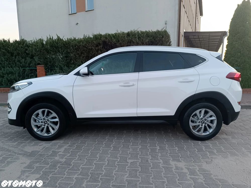 Hyundai Tucson 1.7 CRDI BlueDrive Comfort 2WD - 24