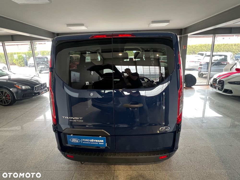 Ford Transit Custom - 11