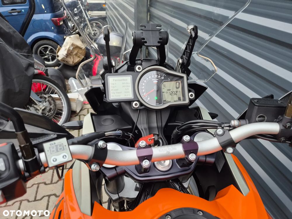 KTM Adventure - 15