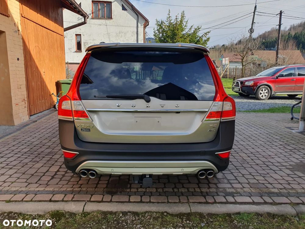 Volvo XC 70 - 15