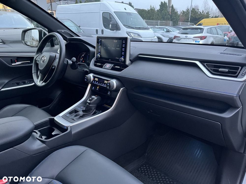 Toyota RAV4 2.5 Hybrid Selection 4x2 - 6