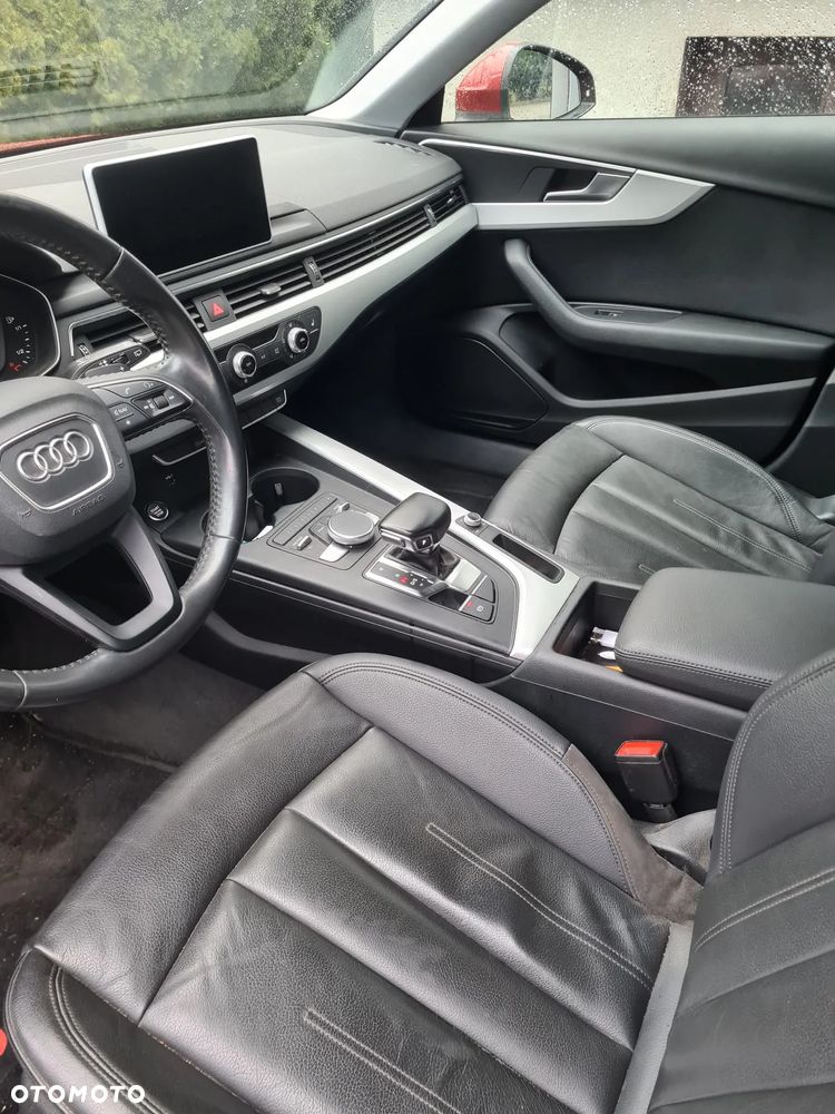 Audi A4 Avant 2.0 TDI S tronic - 11