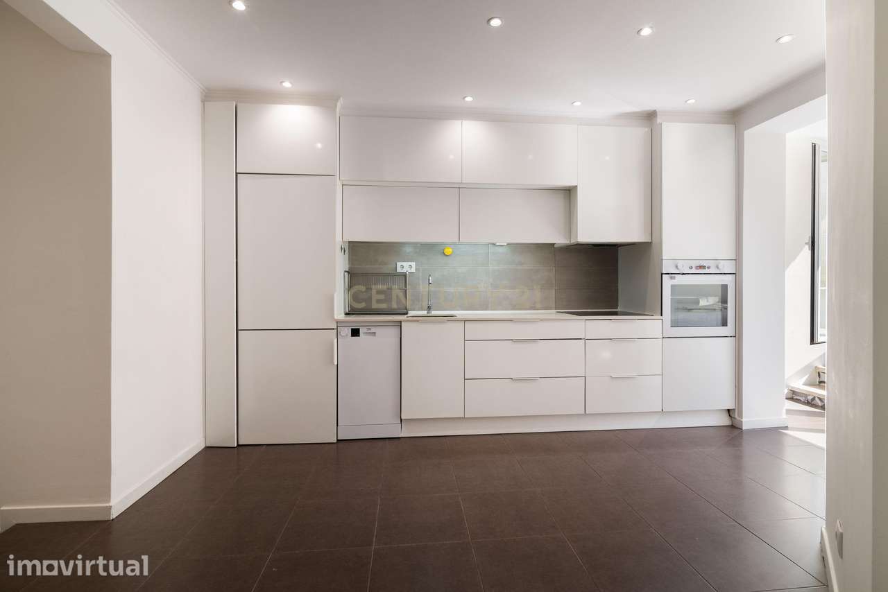 Apartamento T3 com Terraço em Arroios, Lisboa - Grande imagem: 4/35