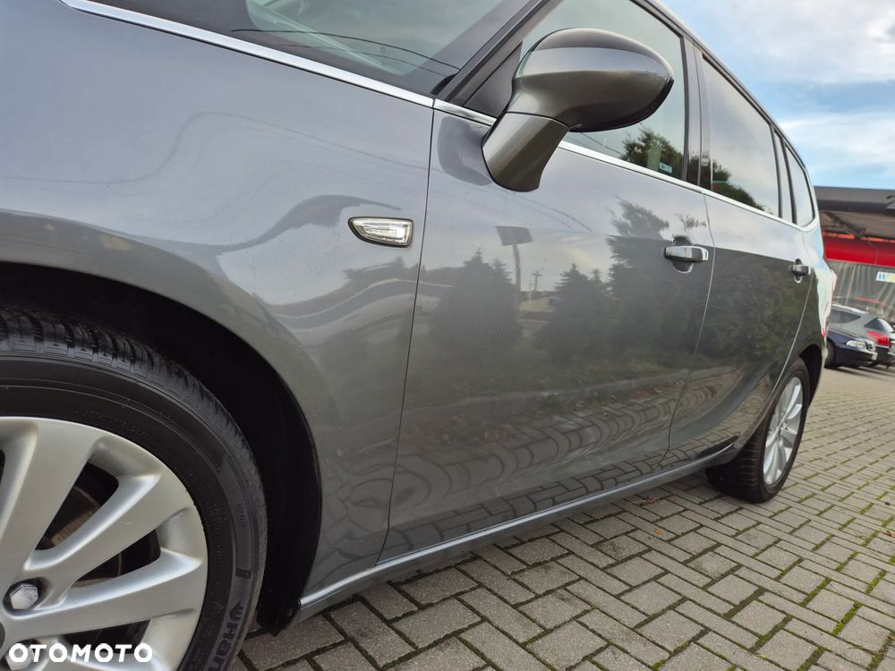 Opel Zafira 2.0 D (CDTI ecoFLEX) Start/Stop Innovation - 19