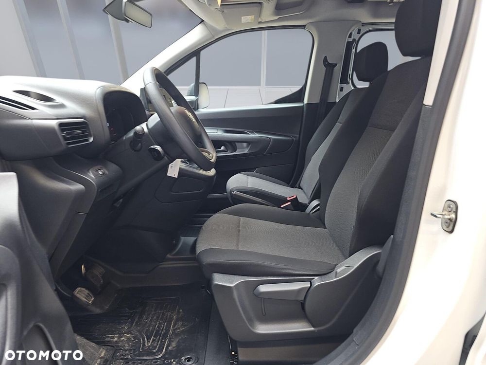 Toyota ProAce 2.3T 1.5D-4D 100KM long FurgonBrygActive - 9