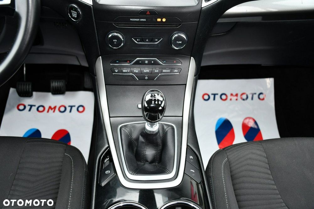 Ford S-Max 2.0 TDCi Trend - 24