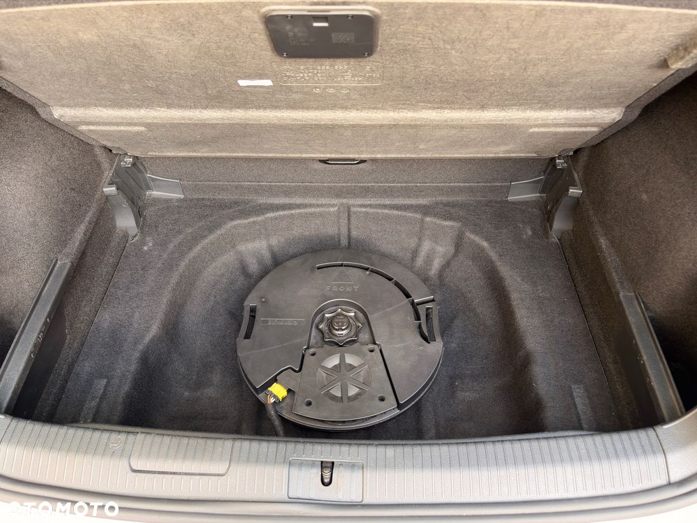 Volkswagen Golf Sportsvan SV 2.0 TDI BMT Highline DSG - 19