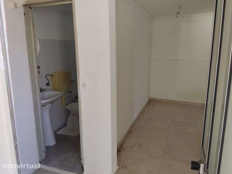 Arenda-se Anexo - 1°Andar - Grande imagem: 5/8