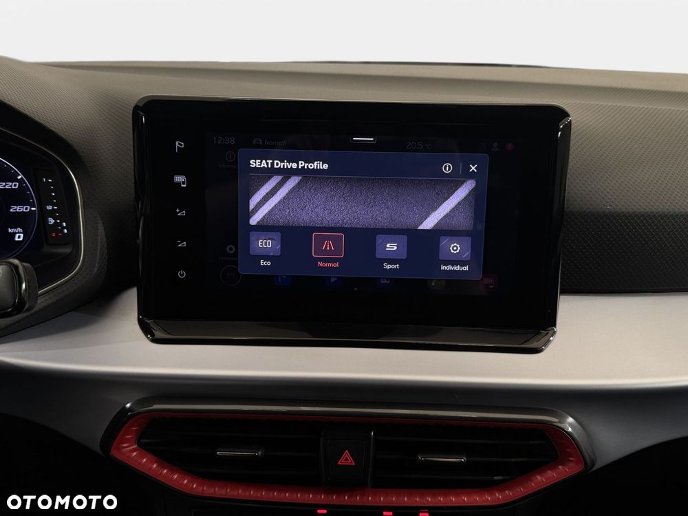 Seat Arona - 24