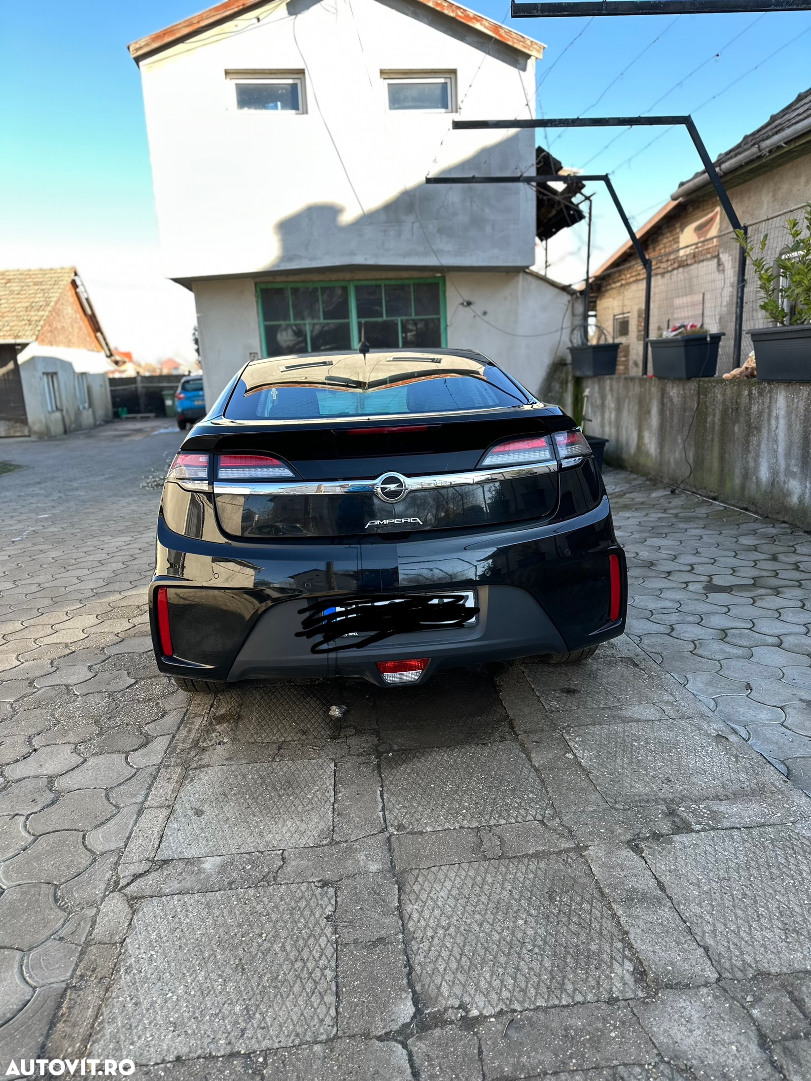 Opel Ampera - 2
