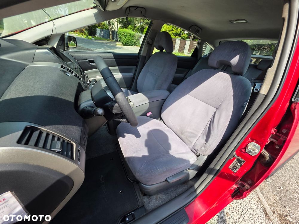 Toyota Prius 1.5 VVT-i Sol - 14