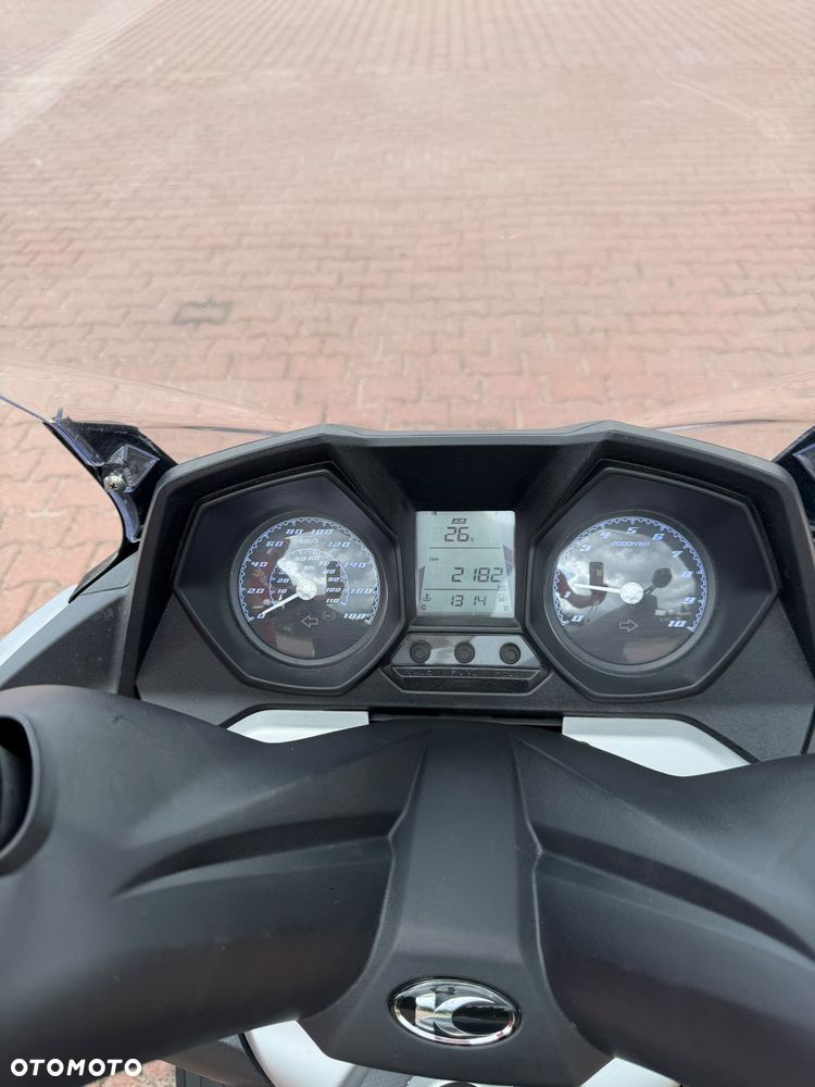 Kymco Downtown - 22