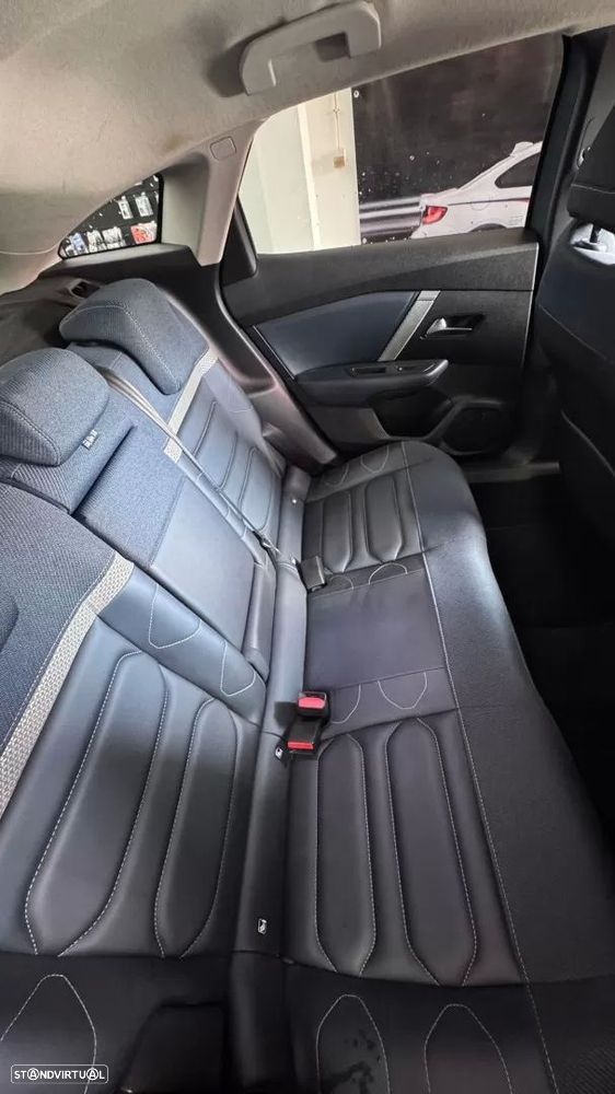 Citroën C4 1.5 BlueHDi Shine Pack EAT8 - 13