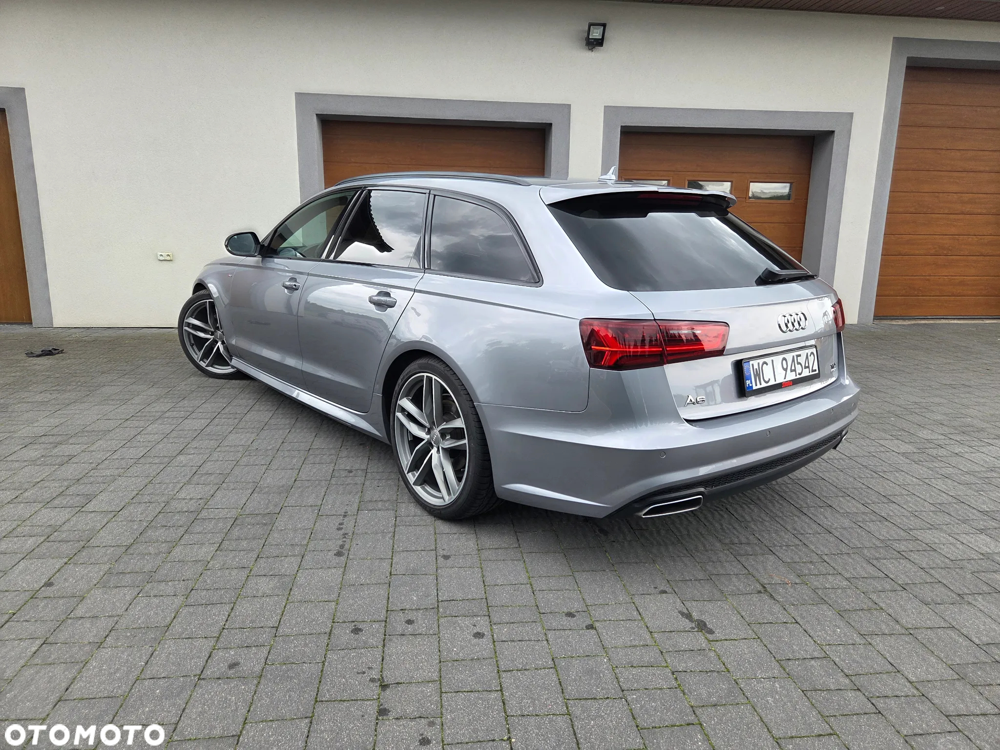 Audi A6 Avant 2.0 TDI Ultra S tronic - 4