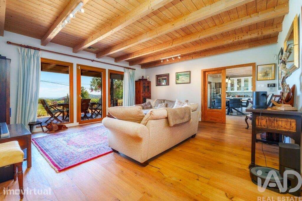 Casa / Villa T4 em Santa Bárbara de Nexe de 310 m2 - Grande imagem: 2/40