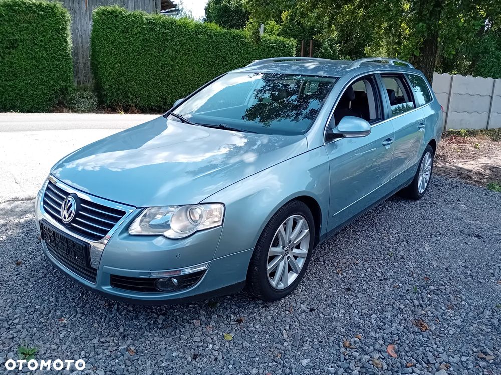 Volkswagen Passat 1.8 TSI Exclusive - 1