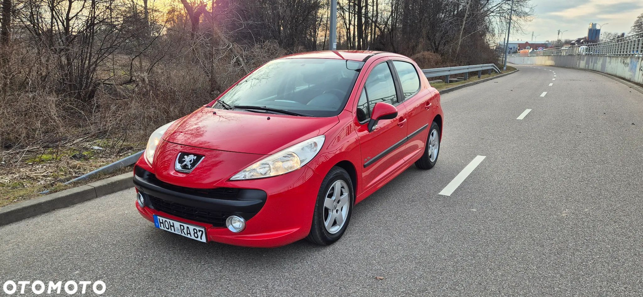 Peugeot 207 95 VTi Urban Move - 1