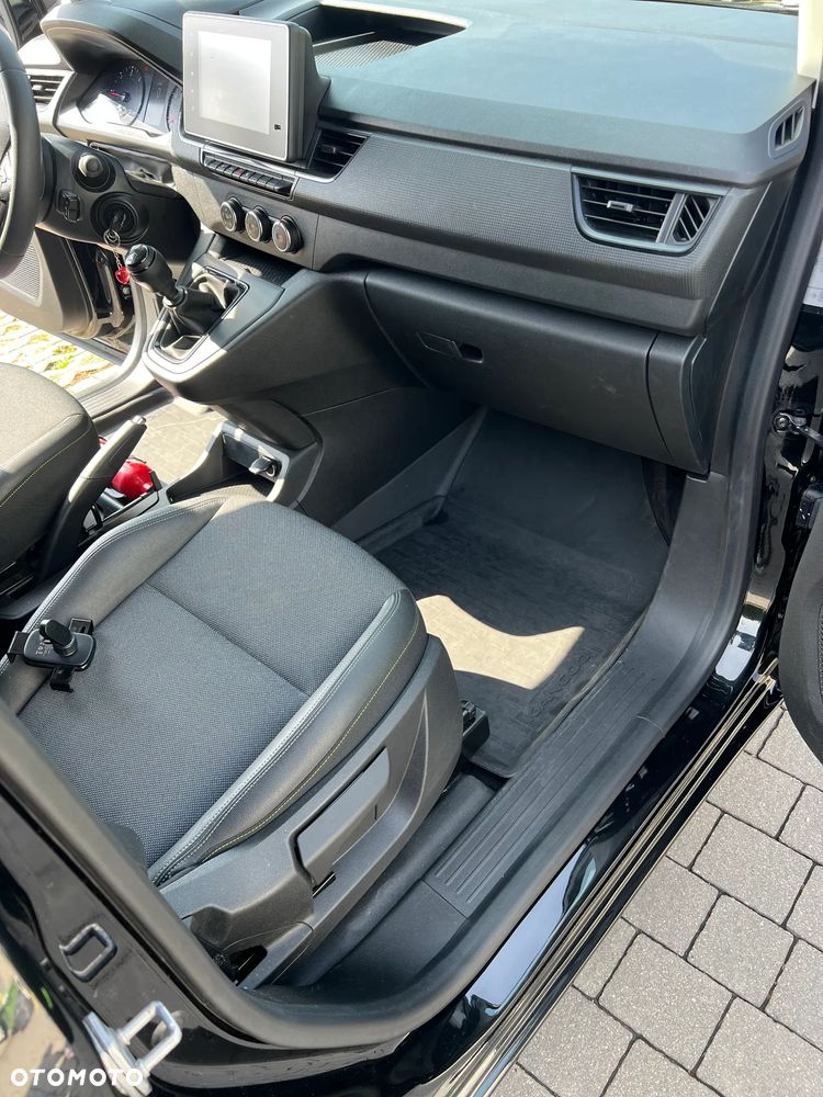 Renault Kangoo van - 13