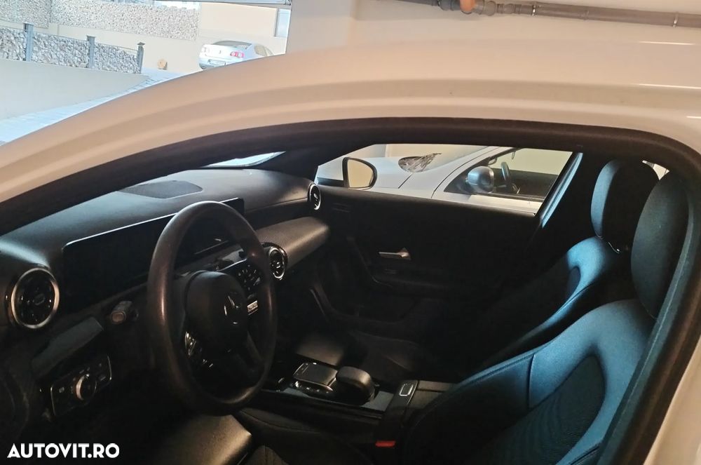 Mercedes-Benz A 180 d Sedan 8G-DCT - 4