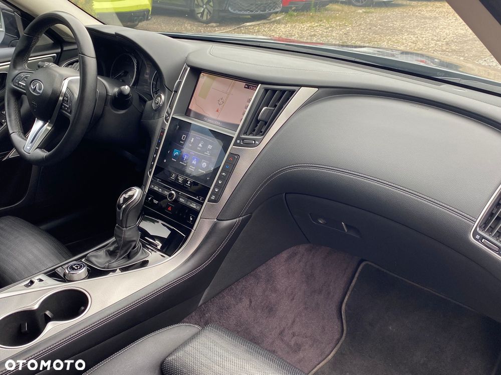 Infiniti Q50 2.0t Premium - 16
