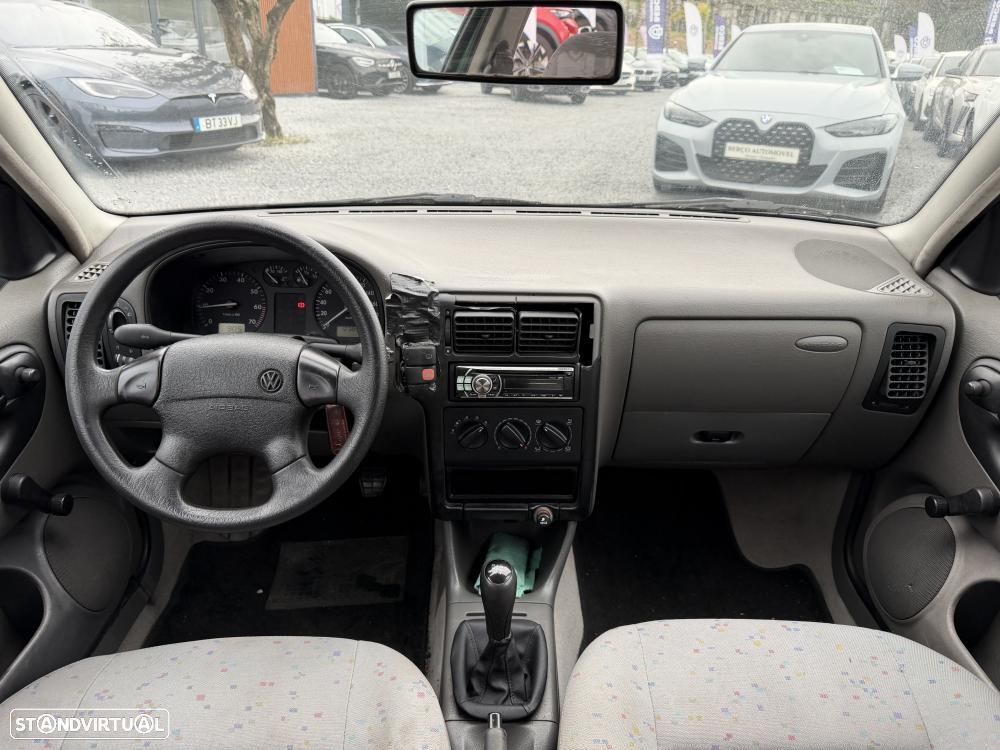 VW Polo 1.0 Confortline - 10