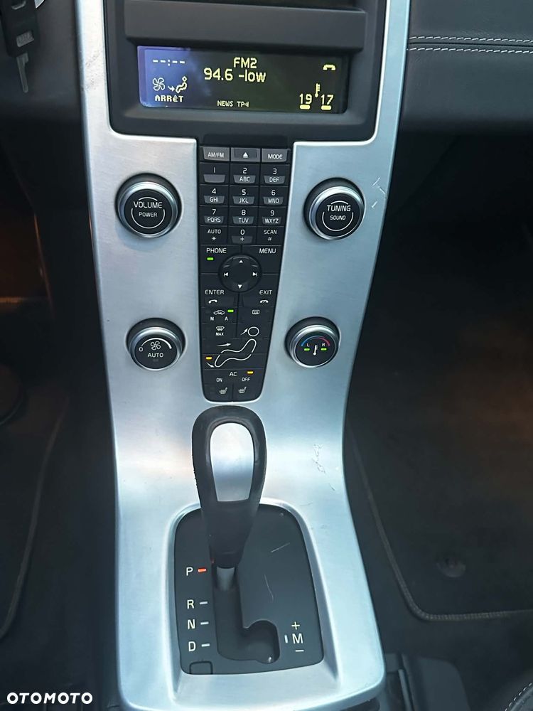 Volvo C70 D3 Summum - 14
