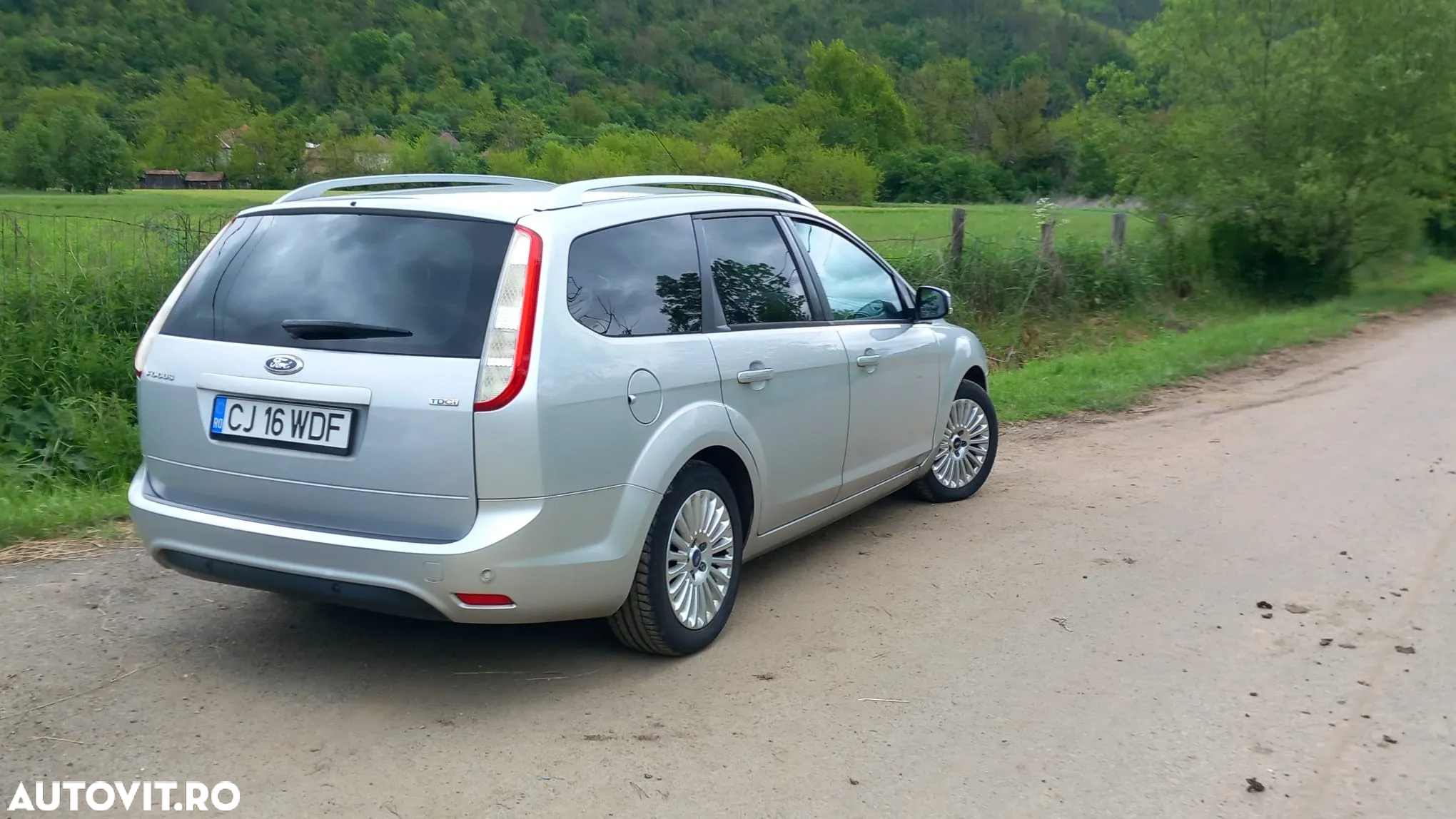 Ford Focus - 8