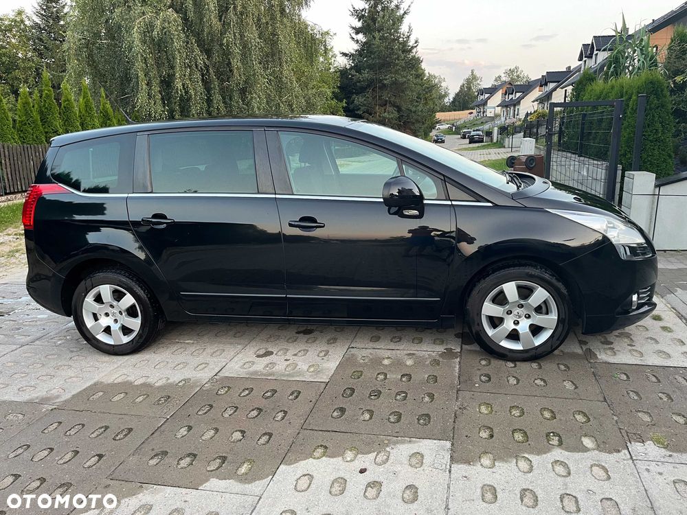 Peugeot 5008 - 7