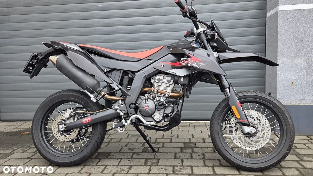 Aprilia SX - 4