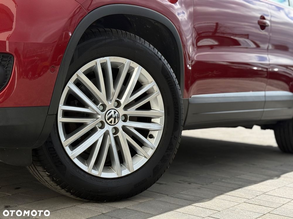 Volkswagen Tiguan 2.0 TDI DPF BlueMotion Technology Exclusive - 37