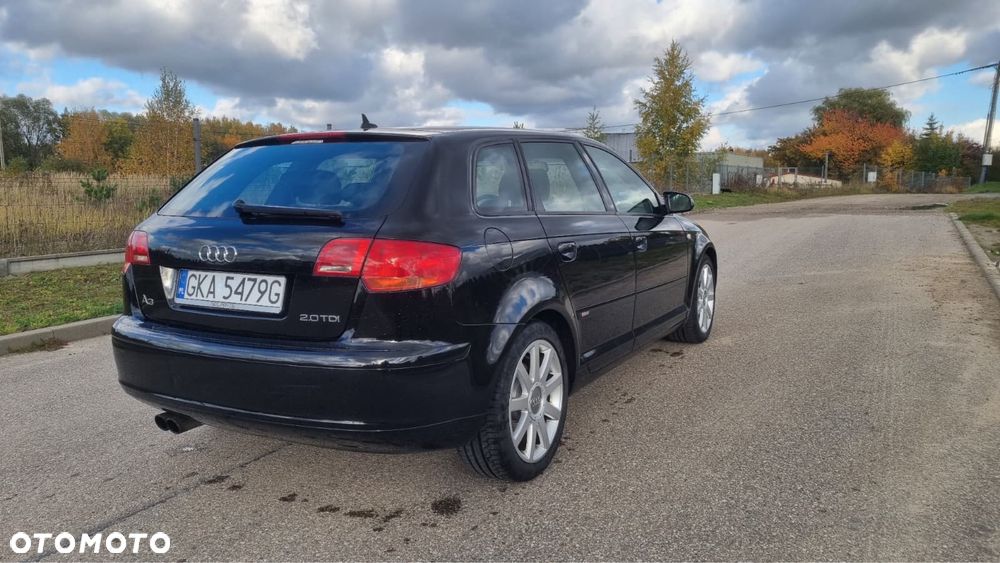 Audi A3 Sportback - 4