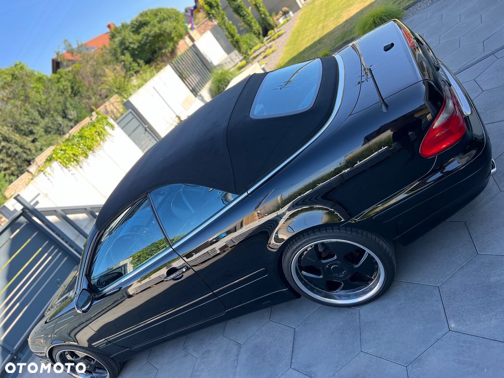 Mercedes-Benz CLK - 34