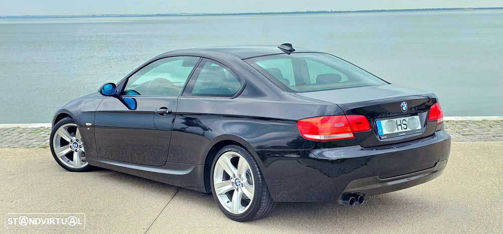 BMW 320 d Coupe - 2