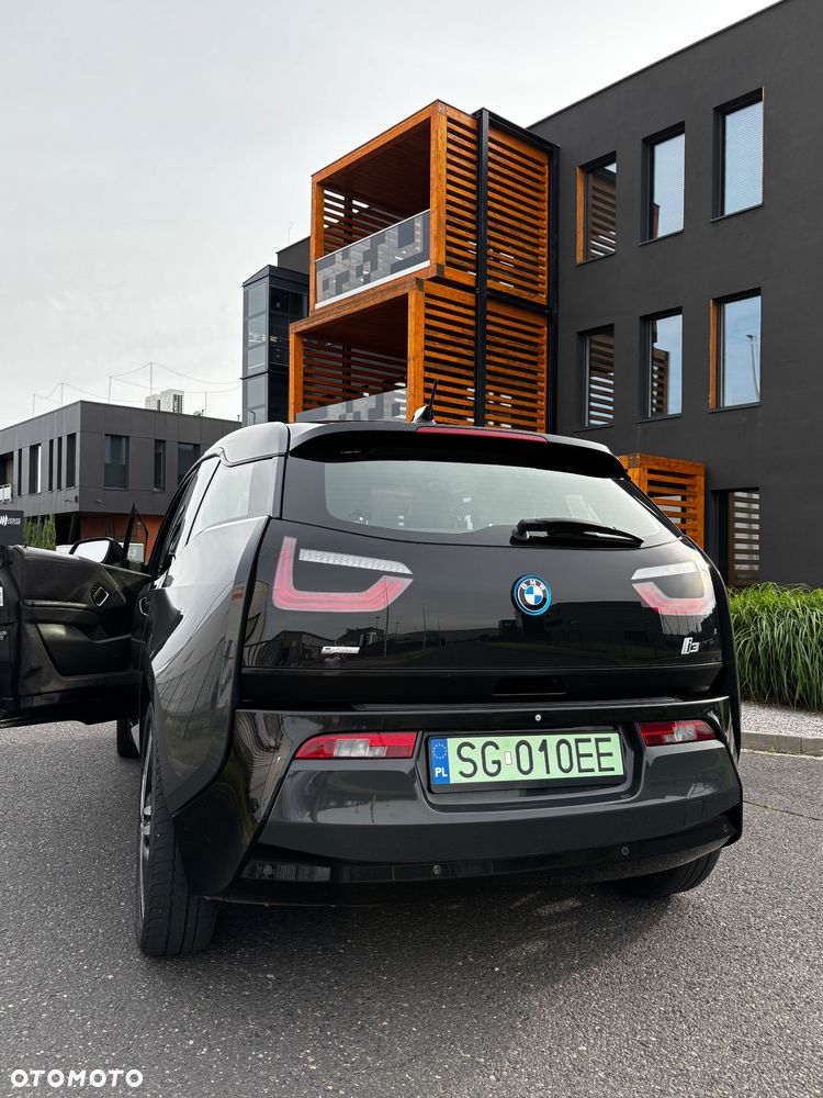 BMW i3 (60 Ah) - 12