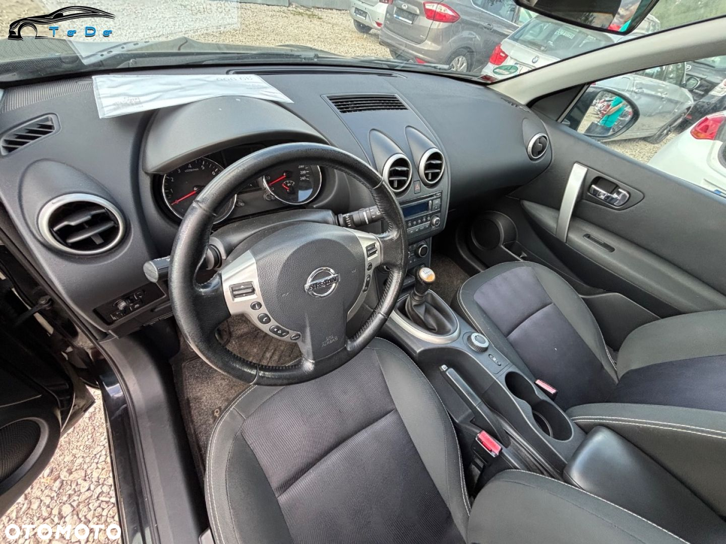 Nissan Qashqai 2.0 4x4 Tekna - 16
