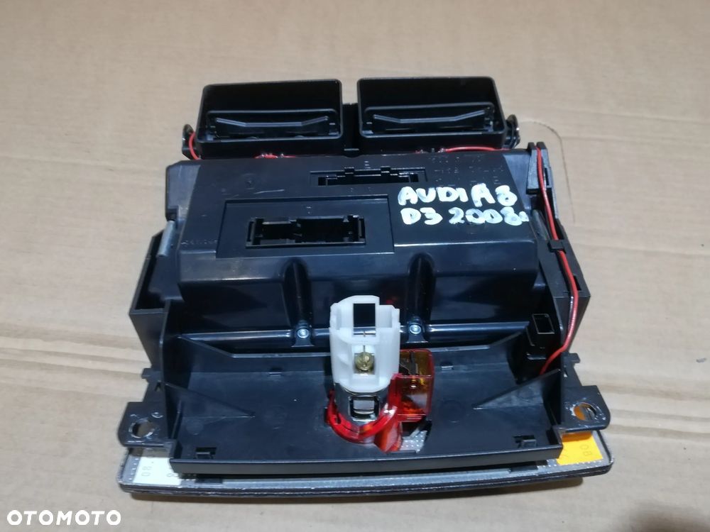 PANEL KLIMATYZACJI 4E0819203B AUDI A8 D3 - 2