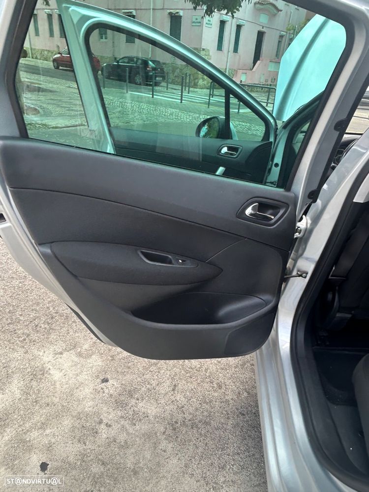 Peugeot 308 SW 1.6 e-HDi Active 2-Tronic - 18