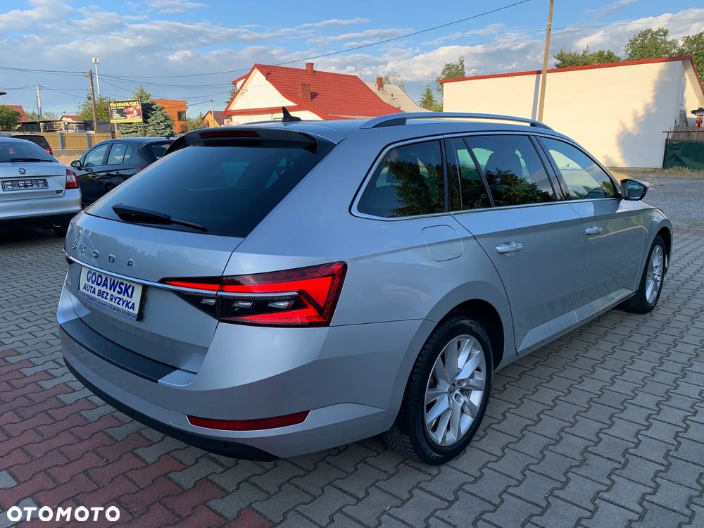 Skoda Superb 2.0 TDI SCR Ambition DSG - 11
